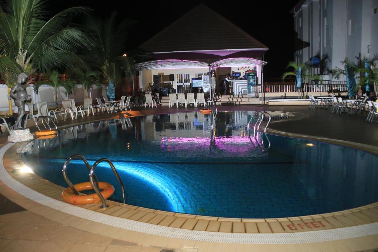 Oxygen Holiday Resort Owerri Luaran gambar