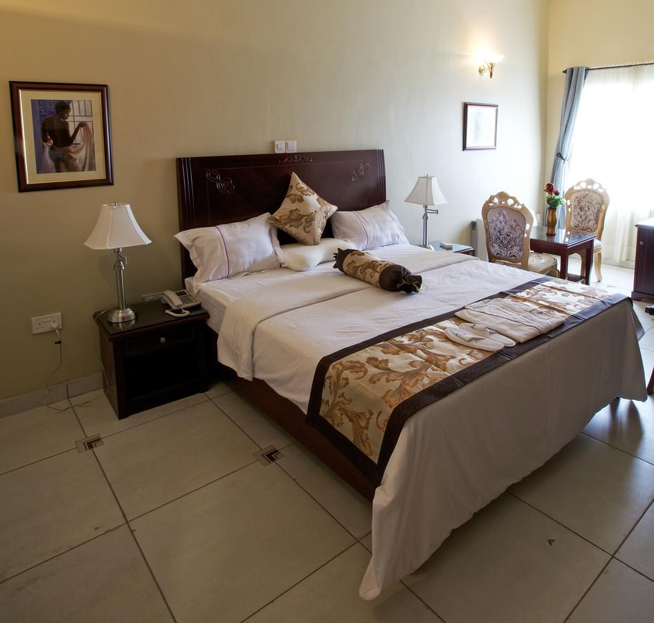 Oxygen Holiday Resort Owerri Luaran gambar